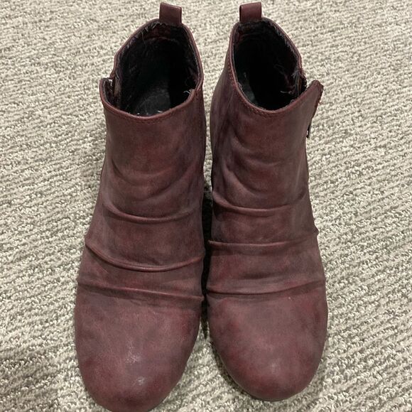 Maurices booties  - Picture 1 of 4